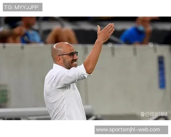 埃因霍温主帅严守纪律德斯特因迟到无缘欧冠首发阵容